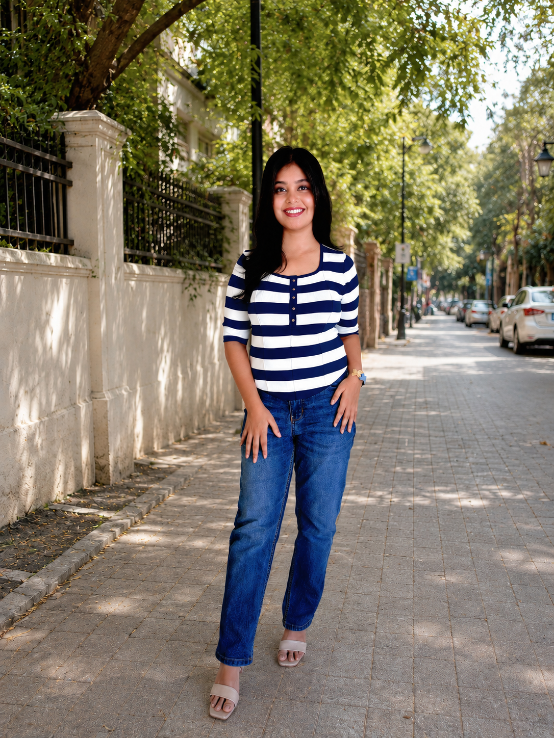 Voxelle Women's Blue-and-white horizontal stripe Knit Top